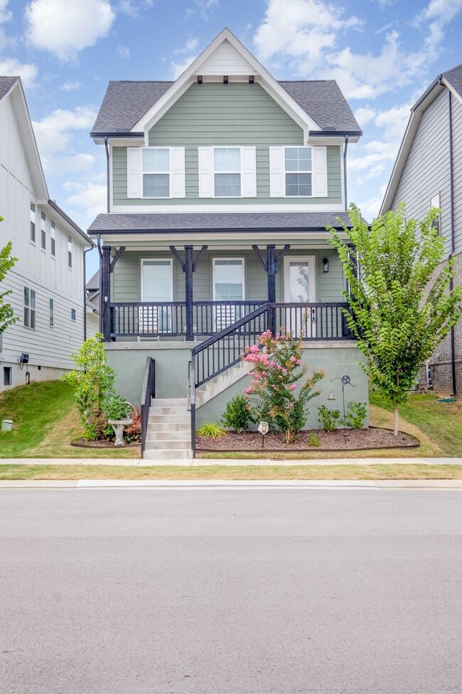 Stunning 4 Bedroom Home in Carothers Cross... - Stunning 4 Bedroom Home in Carothers Cross...