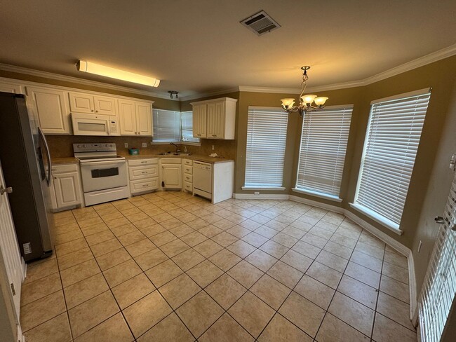Foto del edificio - Gorgeous 3 Bedroom Home