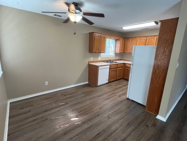 Foto del edificio - 2005 S Tampa Ave