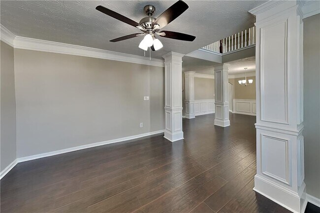 Foto del edificio - 2720 Austin Ridge Dr NE