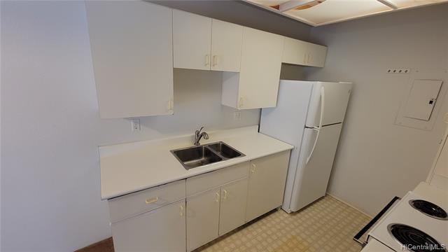 Building Photo - 465 Mananai Pl