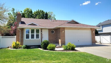 Building Photo - 9266 S Edenbrook Way