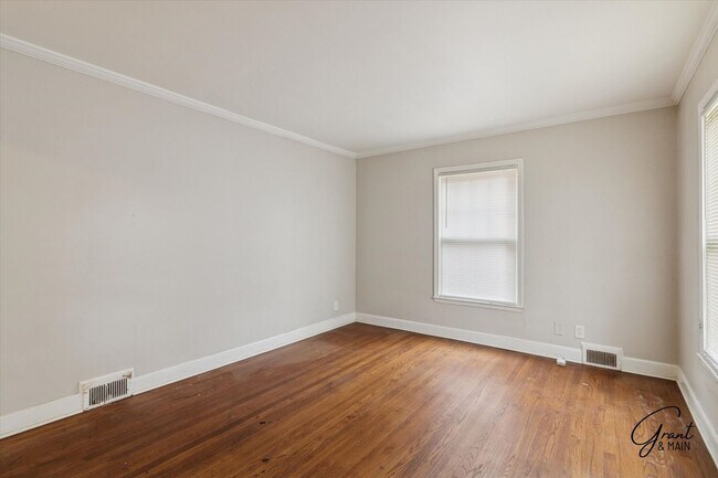 Foto del edificio - 10067 Grayton St