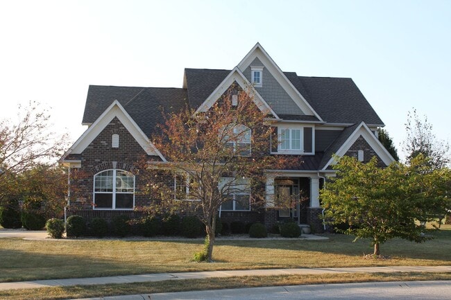 Building Photo - Coming Soon! Gorgeous 5 BR in Brownsburg.