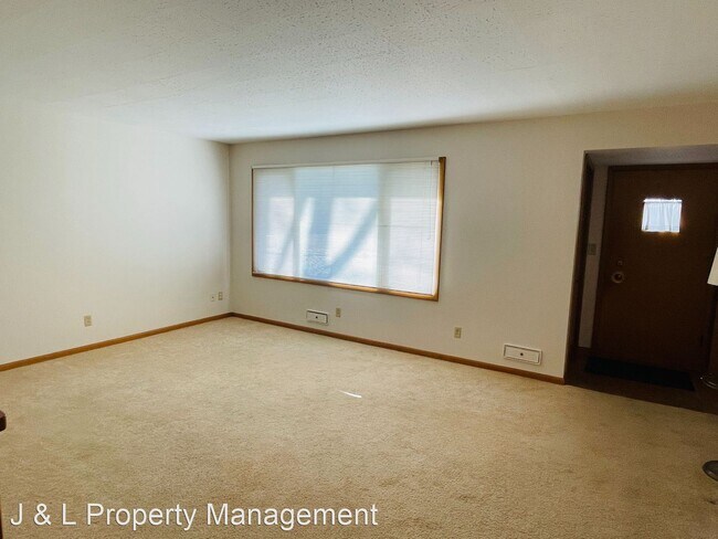 Foto del edificio - 3 br, 2 bath House - 1638 7 1/2 Avenue NE