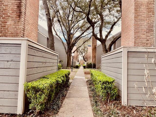 Foto del edificio - 6601 Sands Point Dr