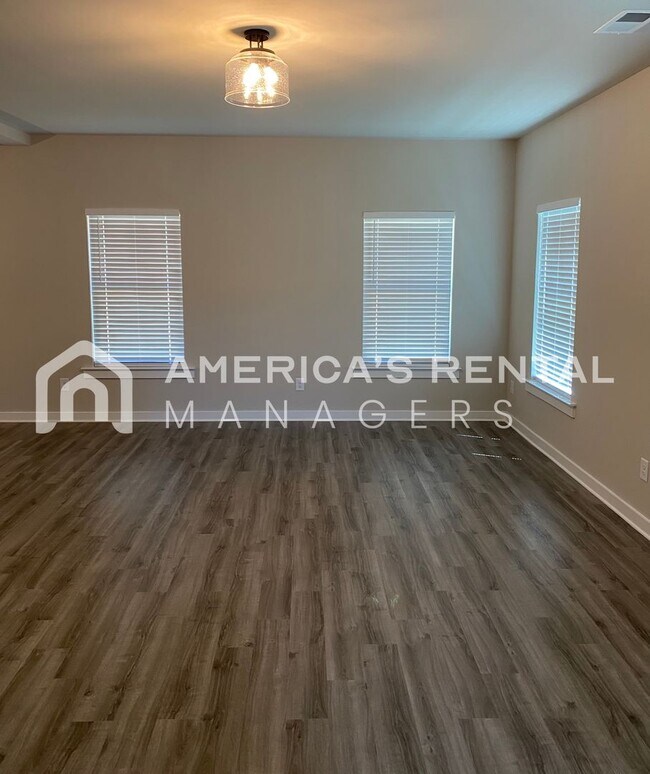 Building Photo - Home for Rent in Jemison, AL... Available to View Now! Sign a 13 month lease by 12/31/25 to recei...