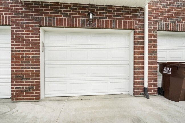 Building Photo - 13049 S Cannavale Ln