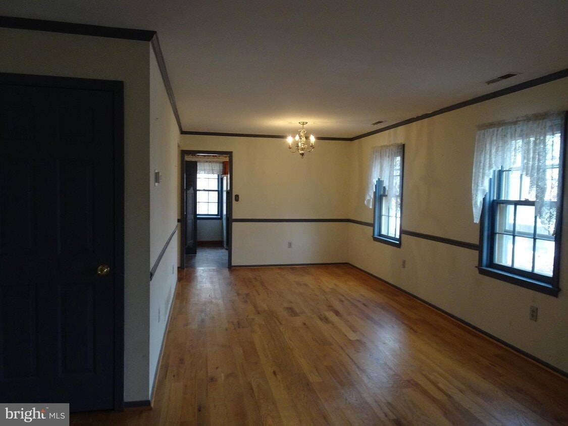 500 Delaware St Unit 006, New Castle, DE 19720 Room for Rent in New