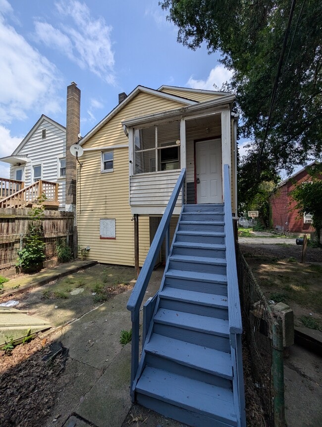 805-807 Pittsburgh St - 805-807 Pittsburgh St Townhome