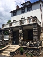 Building Photo - 3 Maiden Ln
