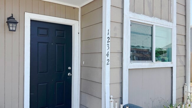 Photo - 12342 Fox Hound Ct Townhome