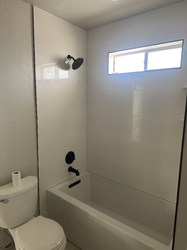 Foto del edificio - 220 F St