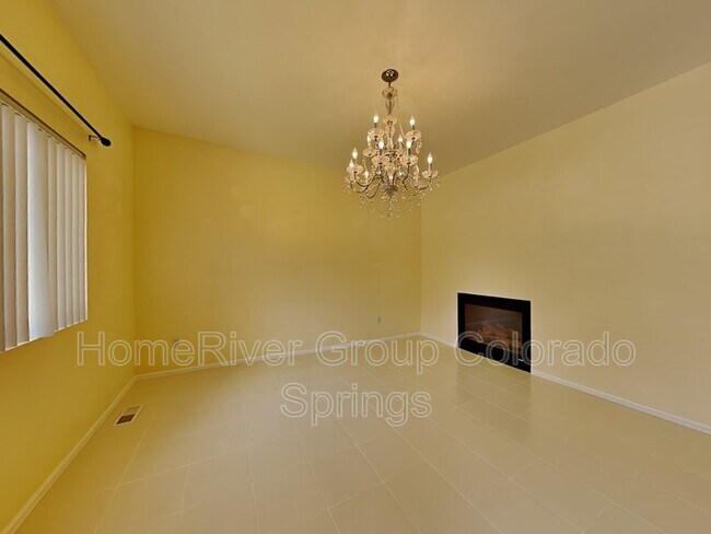 Building Photo - 3364 Astana Dr