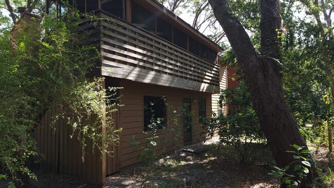 Building Photo - 2603 Fiddlestick Cir