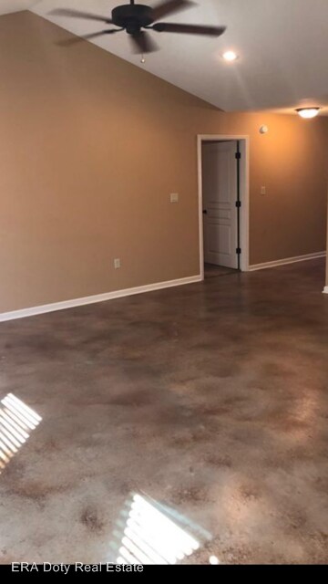 Foto del edificio - 3 br, 2 bath House - 4805 Wildwood Lane