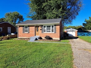 Building Photo - 4206 Laura Ave