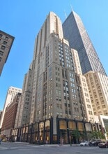 Building Photo - 159 E Walton Pl