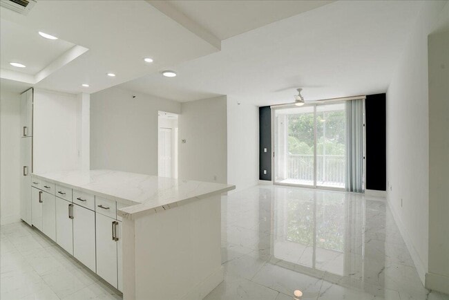 Building Photo - 9805 NW 52nd St
