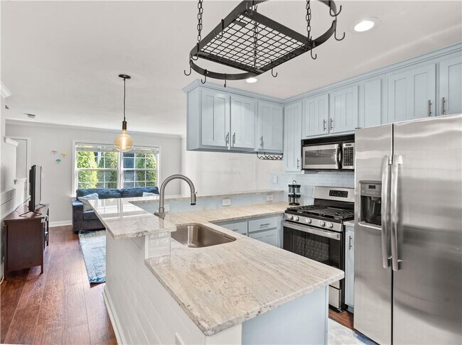 Foto del edificio - 2232 Dunseath Ave NW