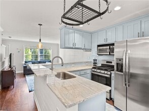 Building Photo - 2232 Dunseath Ave NW