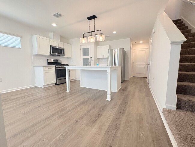 Building Photo - 3611 Meadow Vista Ln.