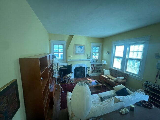 Building Photo - 123 Observatory Ave