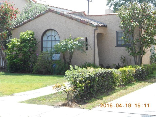 Primary Photo - 1617 Amapola Ave