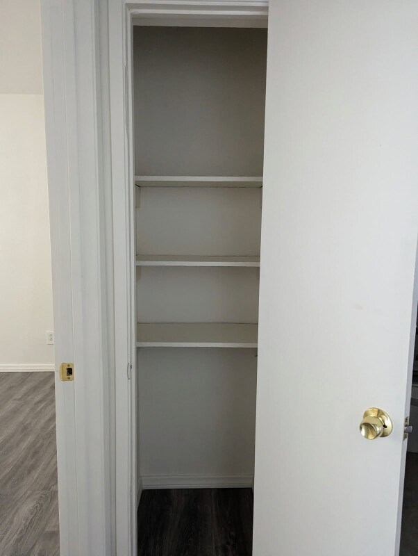 Foto del edificio - 3332 Drew St