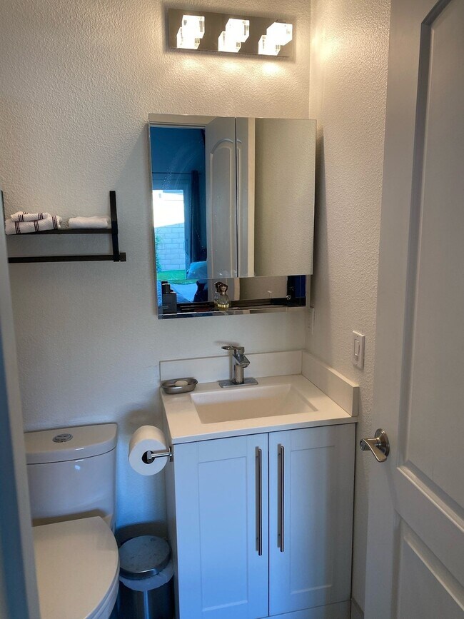 Foto del edificio - 74111 Catalina Way