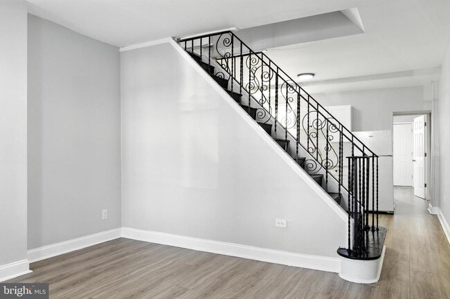 Building Photo - 2821 Rosehill St