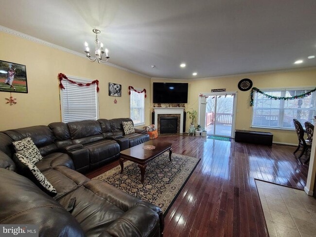 Building Photo - 510 Clearview Dr