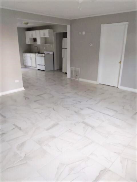 Foto del edificio - 10850 Parkside Ave