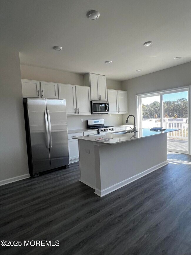 Foto del edificio - 10 Baybreeze Dr