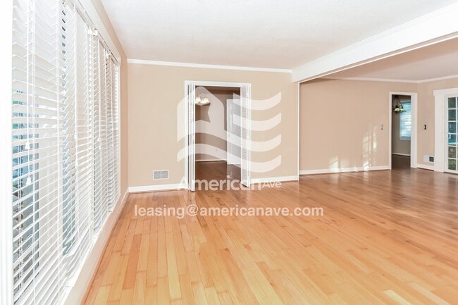 Foto del edificio - 106 Sonning Rd