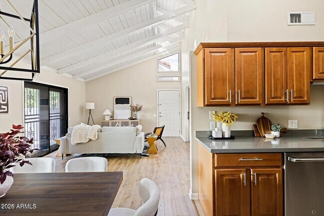 Foto del edificio - 4313 N 28th St