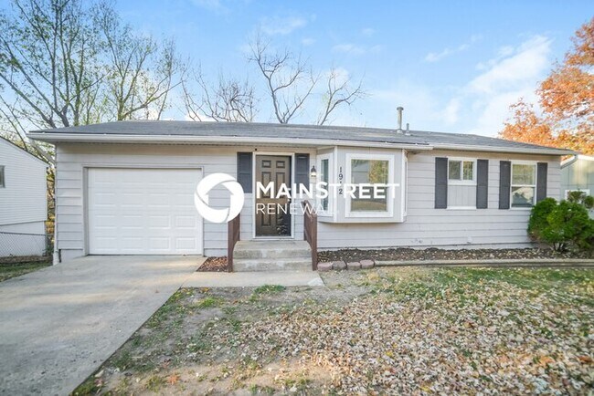 Building Photo - 3 Bedroom Pet-Friendly Home in INDEPENDENC...