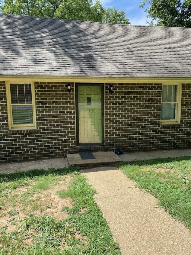 Foto principal - 415 Brown Ave NW