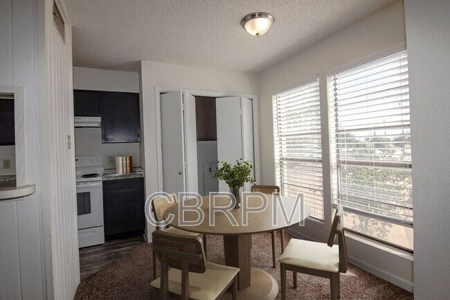 Foto del edificio - 604 NW 15th St