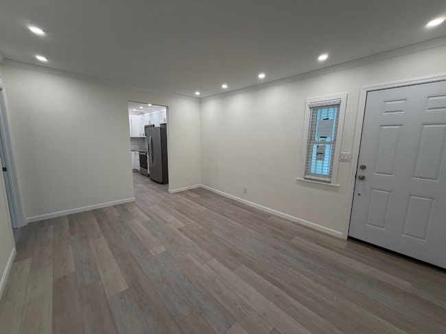 Building Photo - 1156 Orange Ave