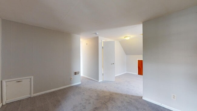 Foto del edificio - 3753 W 117th St