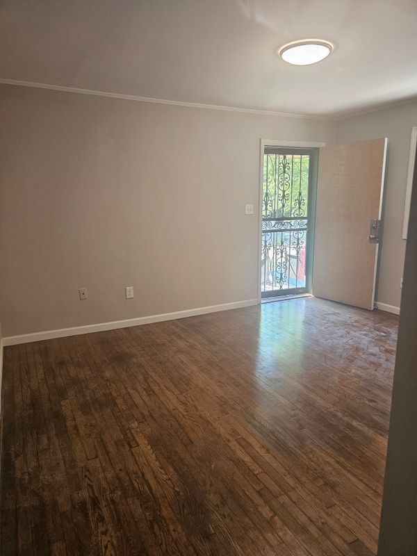 Foto del edificio - 245 Stafford St NW