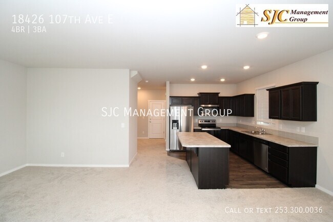 Foto del edificio - 18426 107th Ave E