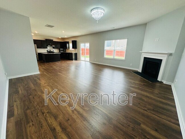 Photo - 203 Ibis Loop House