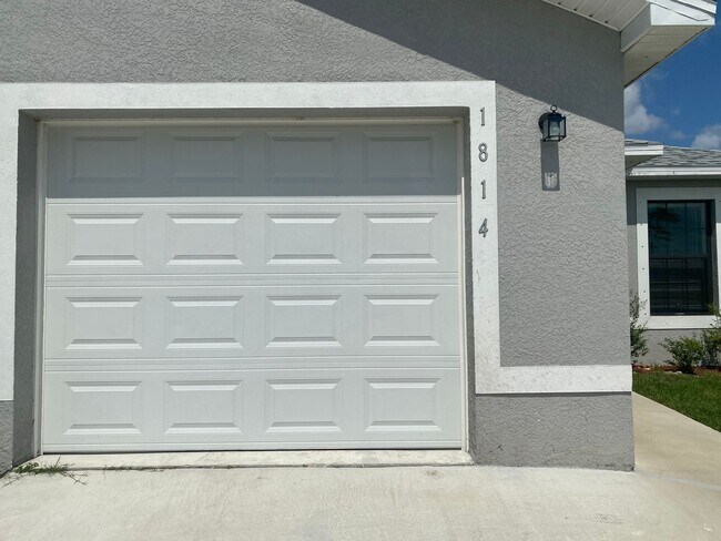 Building Photo - 1808-1814 Andalusia Blvd