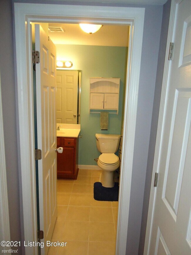 Building Photo - 2 br, 2 bath Condo - 120 Middletown Sq
