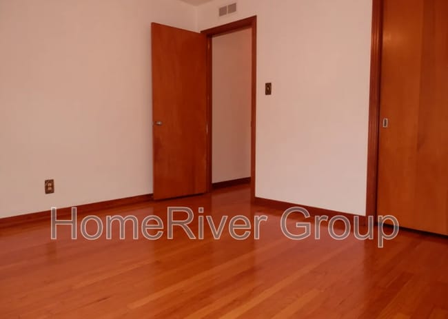 Foto del edificio - 3416 N 13th St