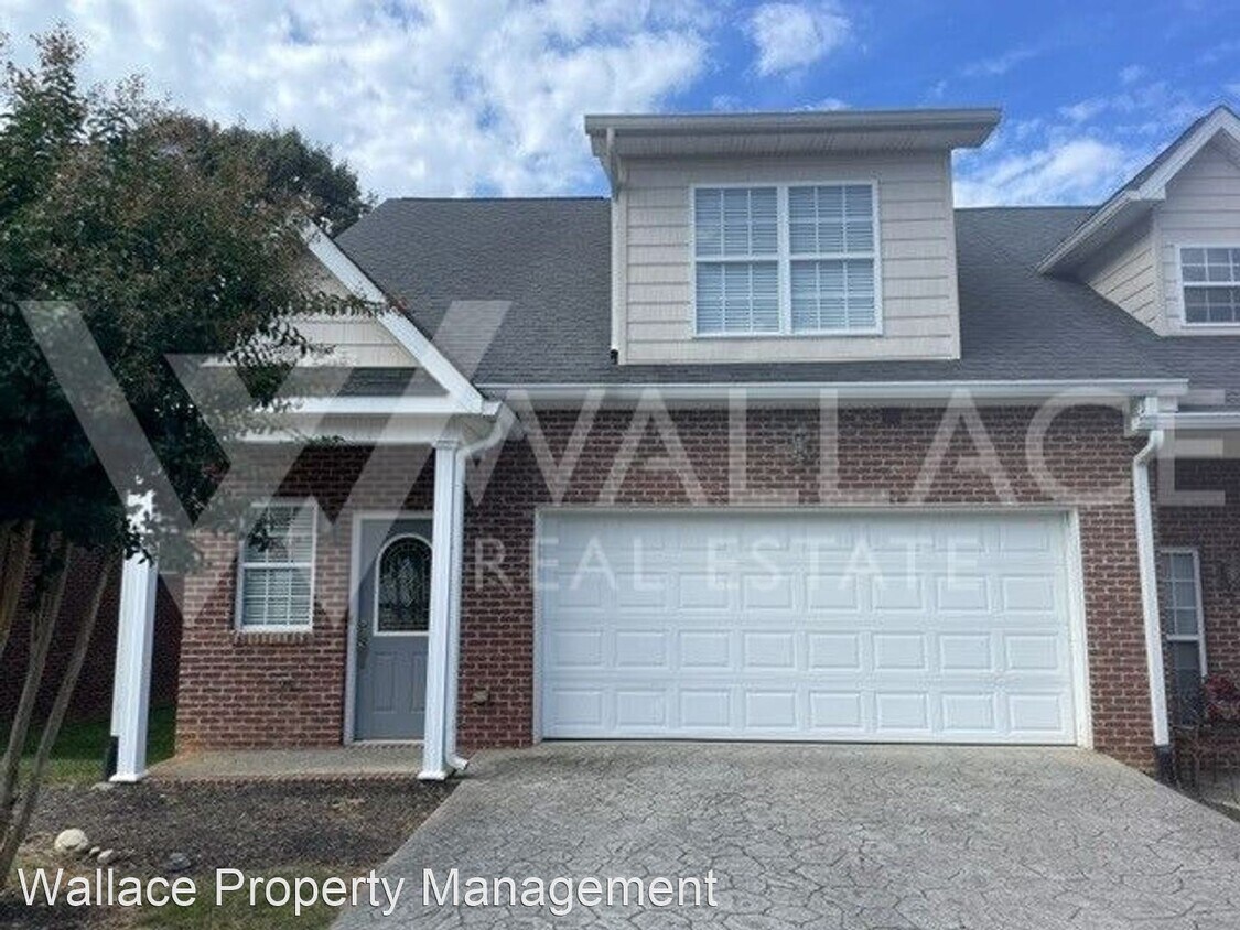 Primary Photo - 3 br, 2.5 bath House - 655 Yorkland Way
