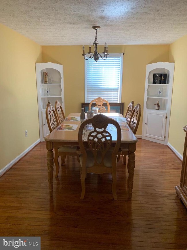 Building Photo - 6708 Woodstream Dr