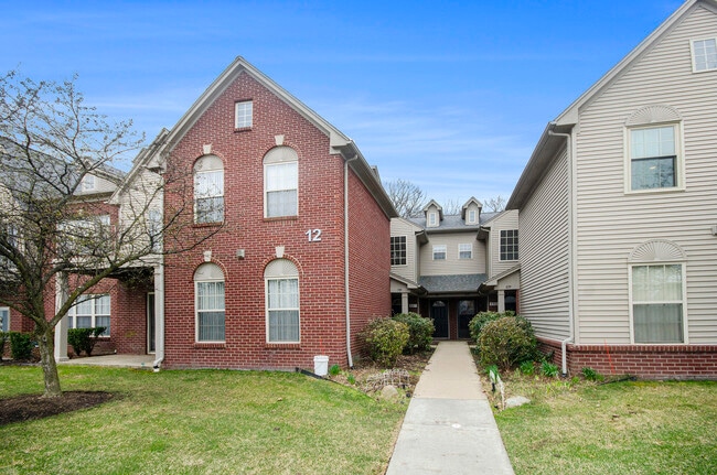 Building Photo - 799 Addington Ln